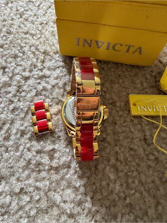 Invicta Gold-Tone Women\'s Watch (Invicta Angel Lady - Model 18879)